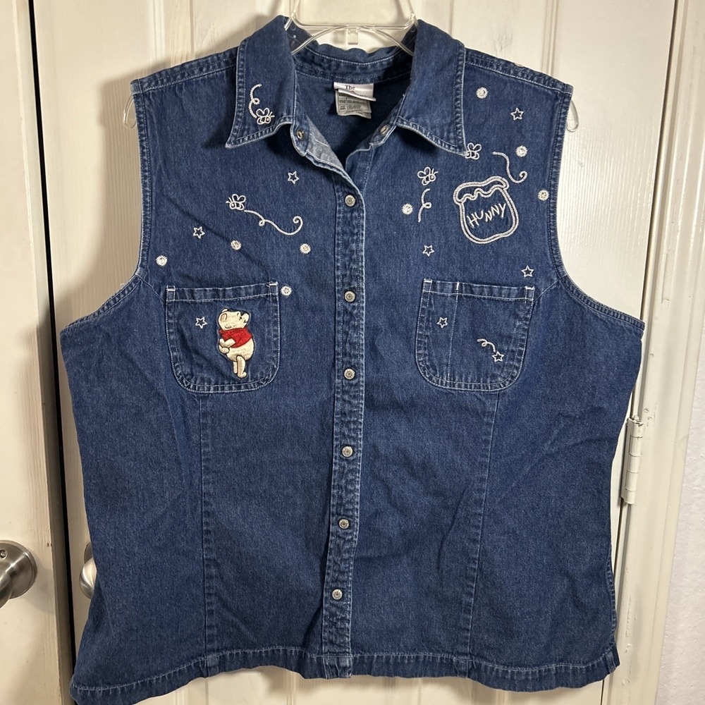Disney Store Womens 2XL Vest Blue Denim Winnie the Pooh Snap Button 90s Y2K